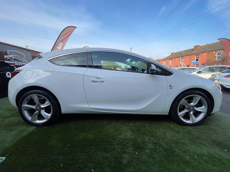 Vauxhall Astra GTC 1.4i Turbo SRi Coupe 3dr Petrol Manual Euro 6 (s/s) (140 ps) 3dr Manual 2025