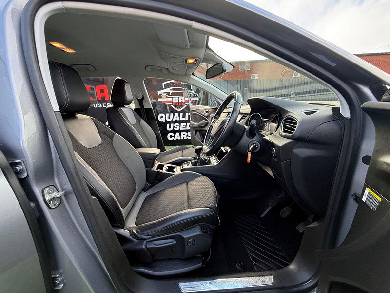 Vauxhall Grandland X 1.5 Turbo D BlueInjection Tech Line Nav Euro 6 (s/s) 5dr 5dr Manual 2025