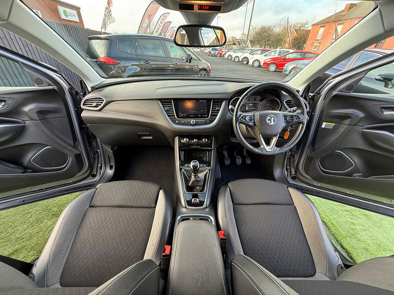 Vauxhall Grandland X 1.5 Turbo D BlueInjection Tech Line Nav Euro 6 (s/s) 5dr 5dr Manual 2025