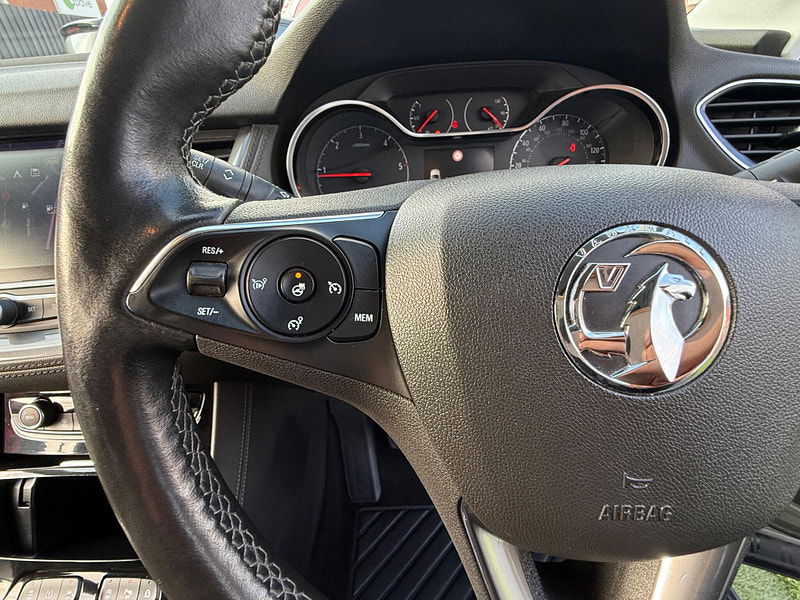 Vauxhall Grandland X 1.5 Turbo D BlueInjection Tech Line Nav Euro 6 (s/s) 5dr 5dr Manual 2025
