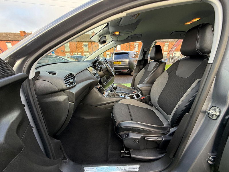 Vauxhall Grandland X 1.5 Turbo D BlueInjection Tech Line Nav Euro 6 (s/s) 5dr 5dr Manual 2025