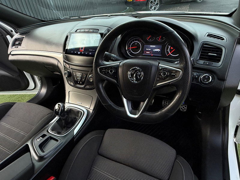 Vauxhall Insignia 1.4i Turbo Limited Edition Hatchback 5dr Petrol Manual Euro 6 (s/s) (140 ps) 5dr Manual 2025