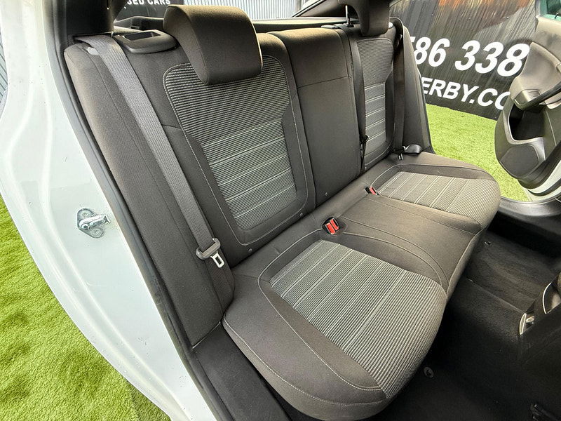 Vauxhall Insignia 1.4i Turbo Limited Edition Hatchback 5dr Petrol Manual Euro 6 (s/s) (140 ps) 5dr Manual 2025