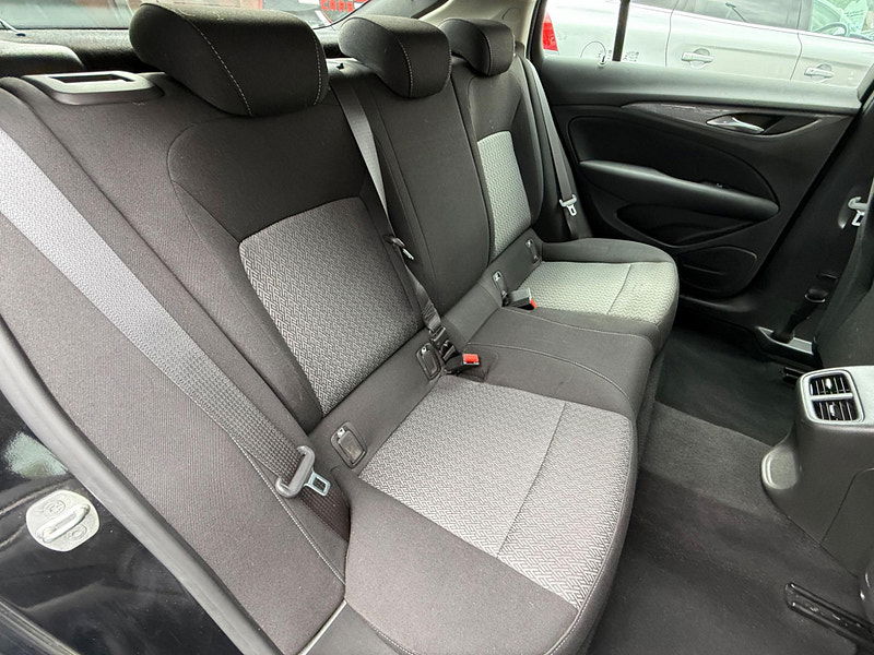 Vauxhall Insignia 1.6 Turbo D ecoTEC Design Grand Sport Euro 6 (s/s) 5dr 5dr Manual 2025