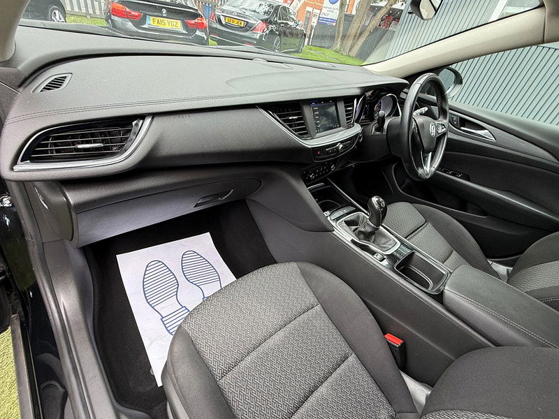 Vauxhall Insignia 1.6 Turbo D ecoTEC Design Grand Sport Euro 6 (s/s) 5dr 5dr Manual 2025