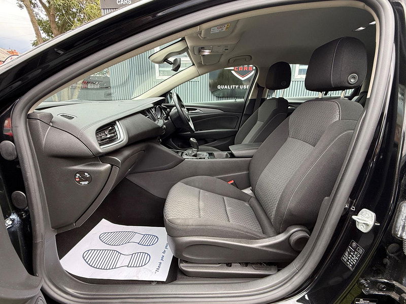 Vauxhall Insignia 1.6 Turbo D ecoTEC Design Grand Sport Euro 6 (s/s) 5dr 5dr Manual 2025