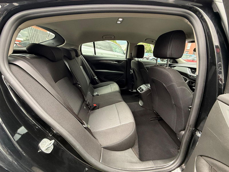 Vauxhall Insignia 1.6 Turbo D ecoTEC Design Grand Sport Euro 6 (s/s) 5dr 5dr Manual 2025