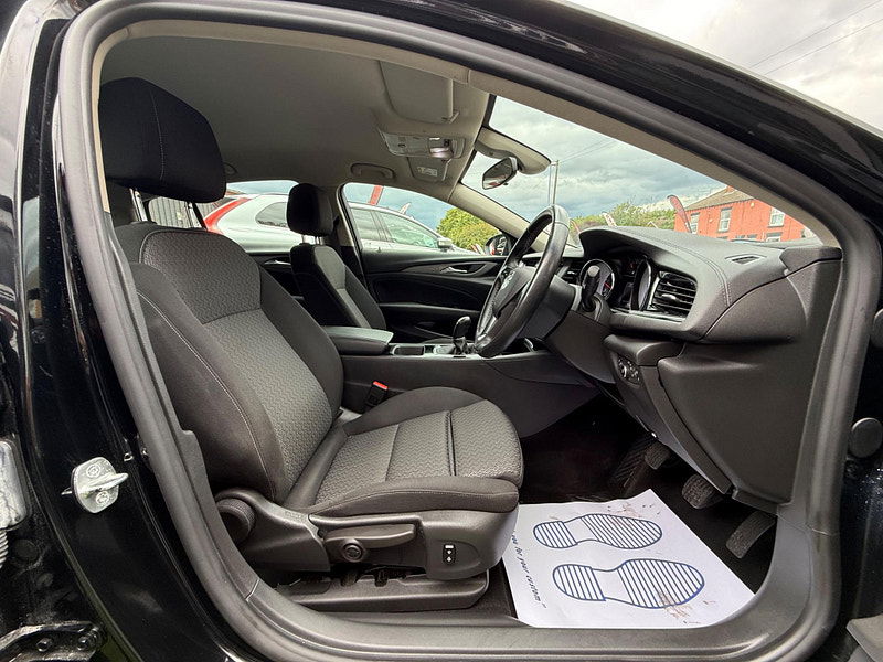 Vauxhall Insignia 1.6 Turbo D ecoTEC Design Grand Sport Euro 6 (s/s) 5dr 5dr Manual 2025