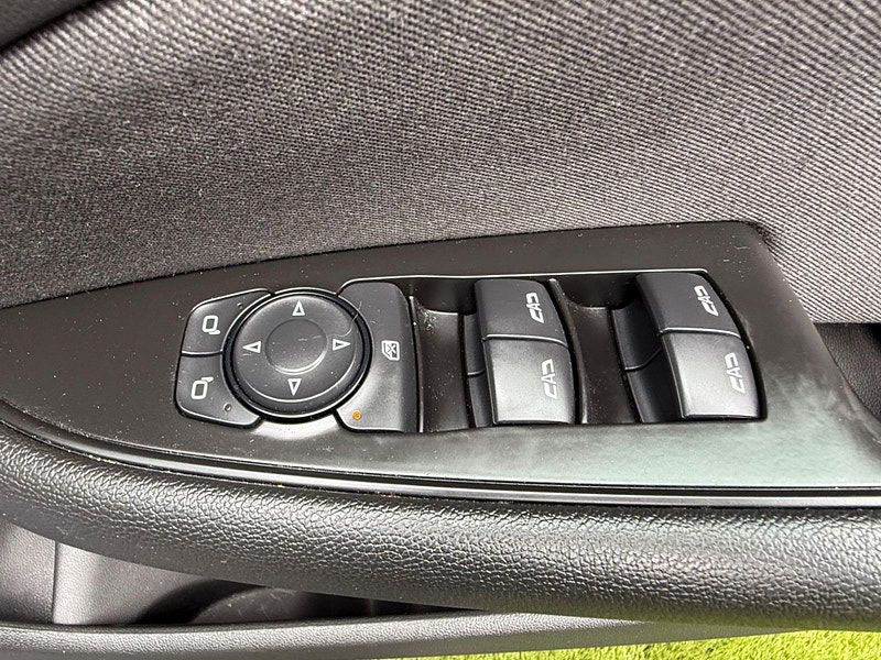 Vauxhall Insignia 1.6 Turbo D ecoTEC Design Grand Sport Euro 6 (s/s) 5dr 5dr Manual 2025