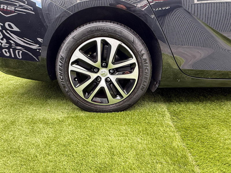 Vauxhall Insignia 1.6 Turbo D ecoTEC Design Grand Sport Euro 6 (s/s) 5dr 5dr Manual 2025