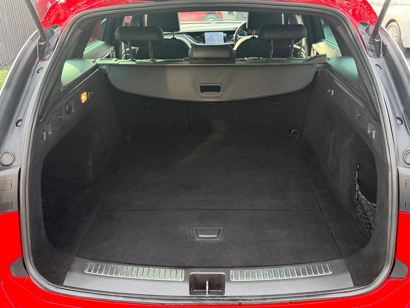 Vauxhall Insignia 2.0 Turbo D BlueInjection SRi VX Line Nav Sports Tourer 5dr Diesel Manual Euro 6 (s/s) (170 ps) 5dr Manual 2026