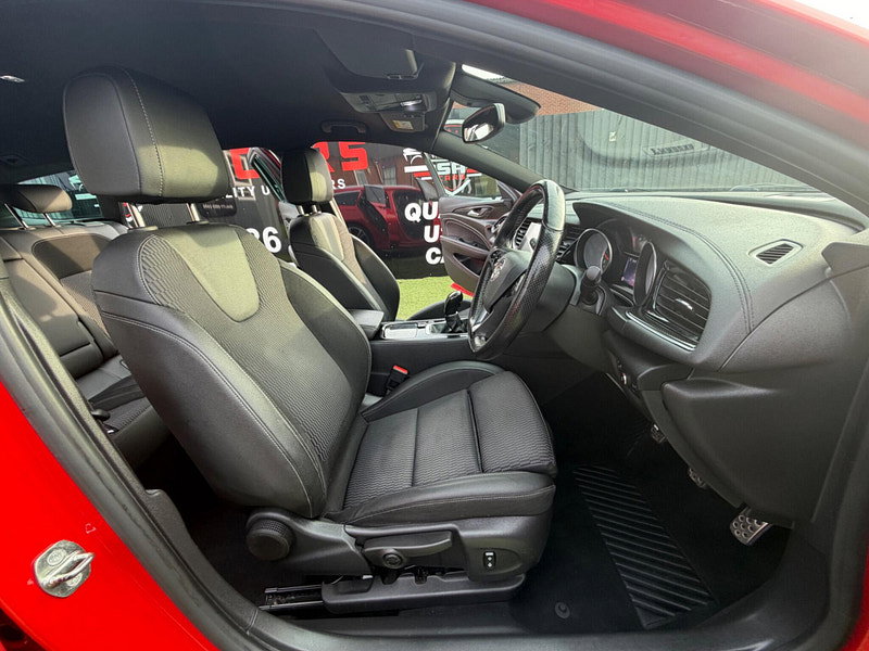 Vauxhall Insignia 2.0 Turbo D BlueInjection SRi VX Line Nav Sports Tourer 5dr Diesel Manual Euro 6 (s/s) (170 ps) 5dr Manual 2026