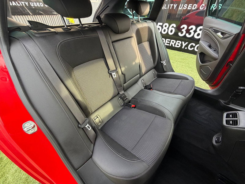 Vauxhall Insignia 2.0 Turbo D BlueInjection SRi VX Line Nav Sports Tourer 5dr Diesel Manual Euro 6 (s/s) (170 ps) 5dr Manual 2026