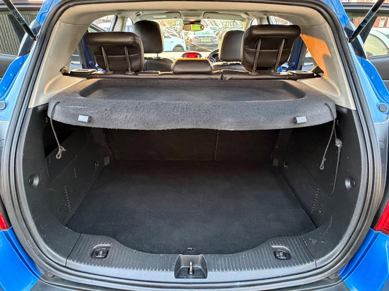 Vauxhall Mokka 1.6 CDTi ecoFLEX SE SUV 5dr Diesel Manual 2WD Euro 6 (s/s) (110 ps) 5dr Manual 2026