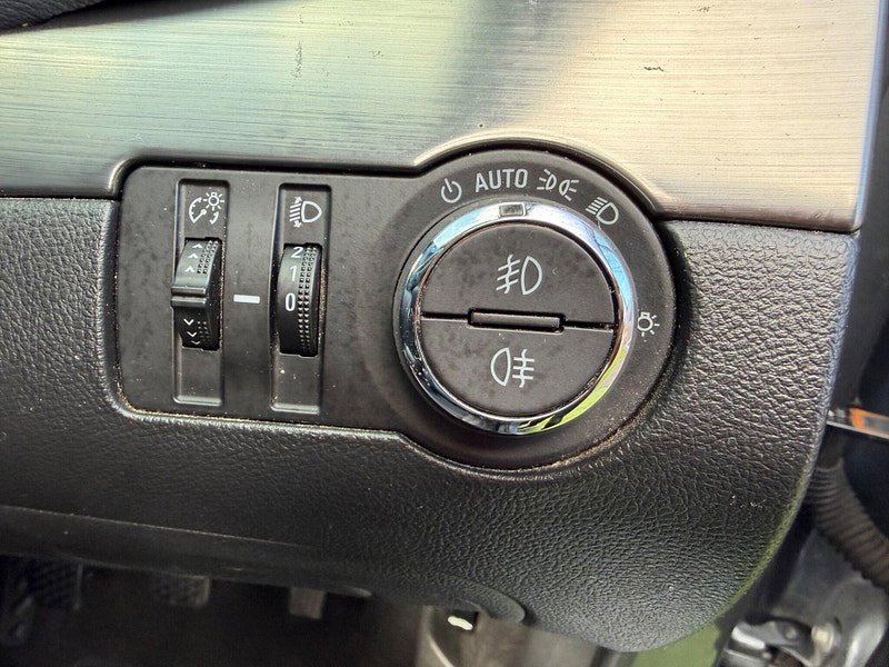 Vauxhall Mokka 1.6 SE SUV 5dr Petrol Manual 2WD Euro 5 (s/s) (115 ps) 5dr Manual 2026