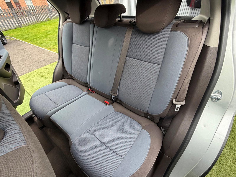 Vauxhall Mokka 1.7 CDTi Exclusiv SUV 5dr Diesel Manual 4WD Euro 5 (s/s) (130 ps) 5dr Manual 2026