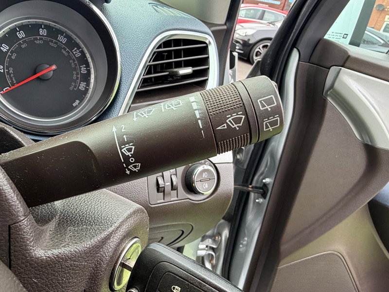 Vauxhall Mokka 1.7 CDTi Exclusiv SUV 5dr Diesel Manual 4WD Euro 5 (s/s) (130 ps) 5dr Manual 2026