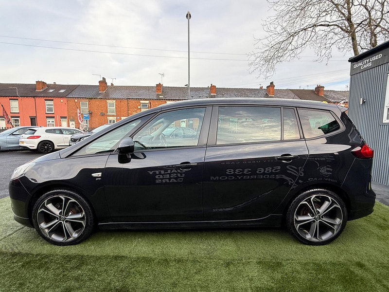 Vauxhall Zafira Tourer 1.6 CDTi ecoFLEX SRi MPV 5dr Diesel Manual Euro 6 (s/s) (136 ps) 5dr Manual 2025