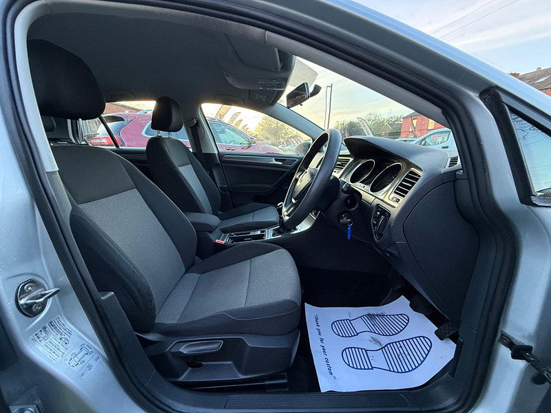 Volkswagen Golf 1.6 TDI BlueMotion Hatchback 5dr Diesel Manual Euro 5 (s/s) (110 ps) 5dr Manual 2025