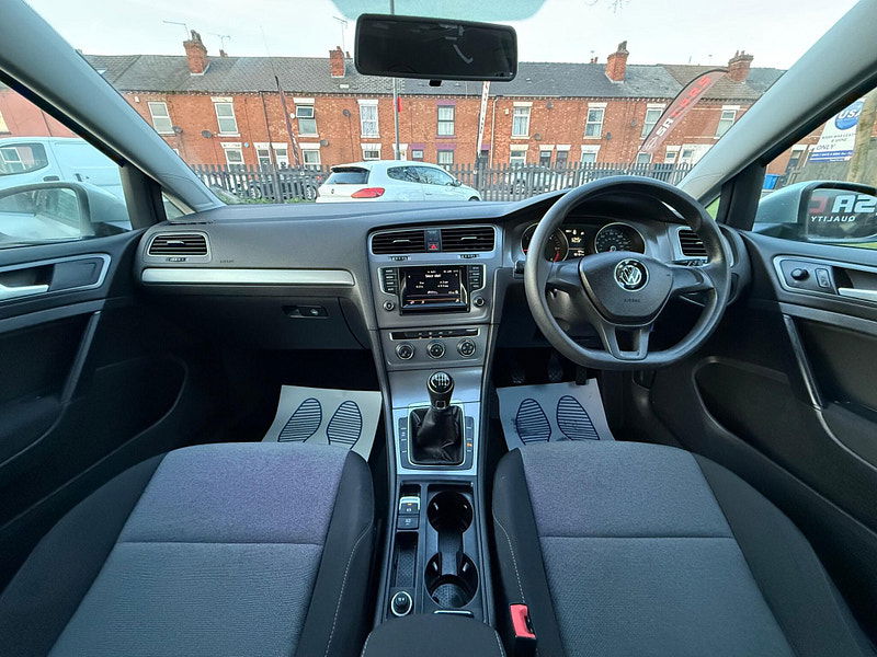 Volkswagen Golf 1.6 TDI BlueMotion Hatchback 5dr Diesel Manual Euro 5 (s/s) (110 ps) 5dr Manual 2025