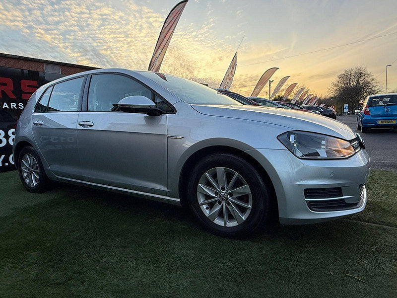 Volkswagen Golf 1.6 TDI BlueMotion Hatchback 5dr Diesel Manual Euro 5 (s/s) (110 ps) 5dr Manual 2025