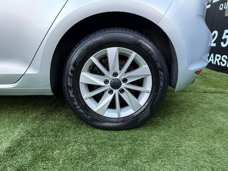 Volkswagen Golf 1.6 TDI BlueMotion Hatchback 5dr Diesel Manual Euro 5 (s/s) (110 ps) 5dr Manual 2025