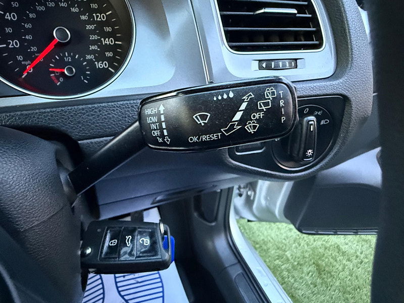 Volkswagen Golf 1.6 TDI BlueMotion Hatchback 5dr Diesel Manual Euro 5 (s/s) (110 ps) 5dr Manual 2025