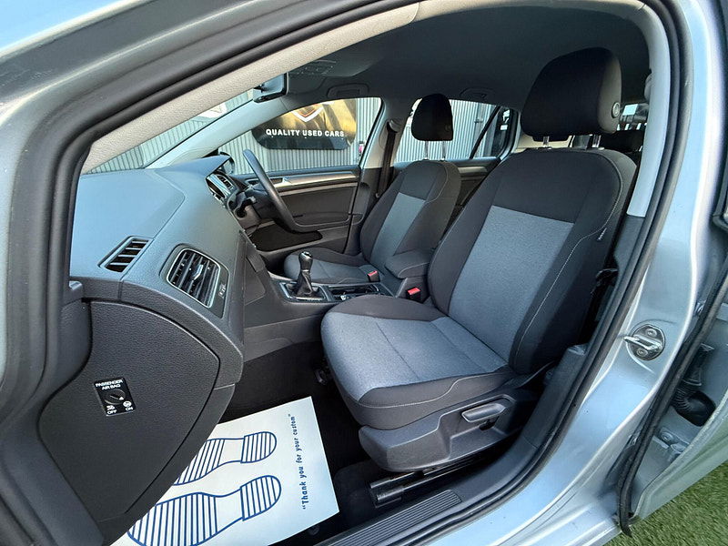 Volkswagen Golf 1.6 TDI BlueMotion Hatchback 5dr Diesel Manual Euro 5 (s/s) (110 ps) 5dr Manual 2025