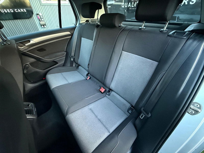 Volkswagen Golf 1.6 TDI BlueMotion Hatchback 5dr Diesel Manual Euro 5 (s/s) (110 ps) 5dr Manual 2025