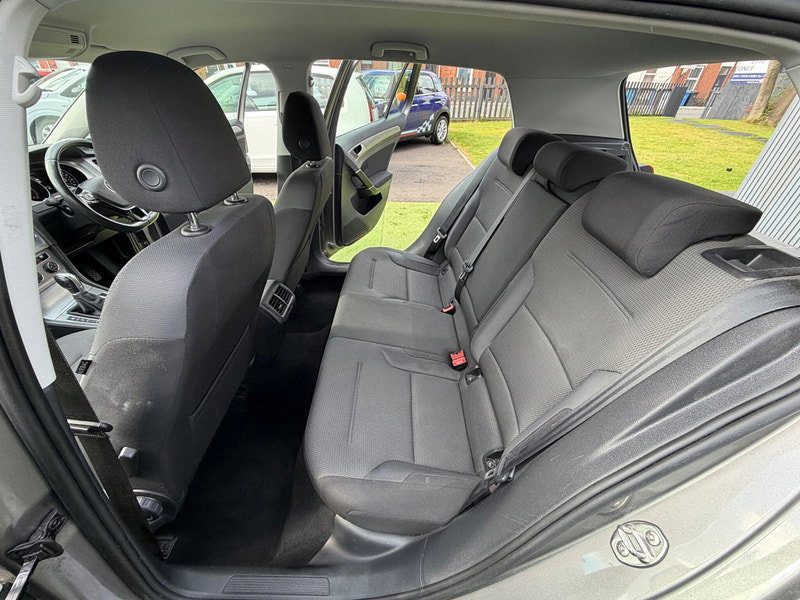 Volkswagen Golf 1.6 TDI BlueMotion Tech Match Edition Hatchback 5dr Diesel DSG Euro 6 (s/s) (110 ps) 5dr Automatic 2026