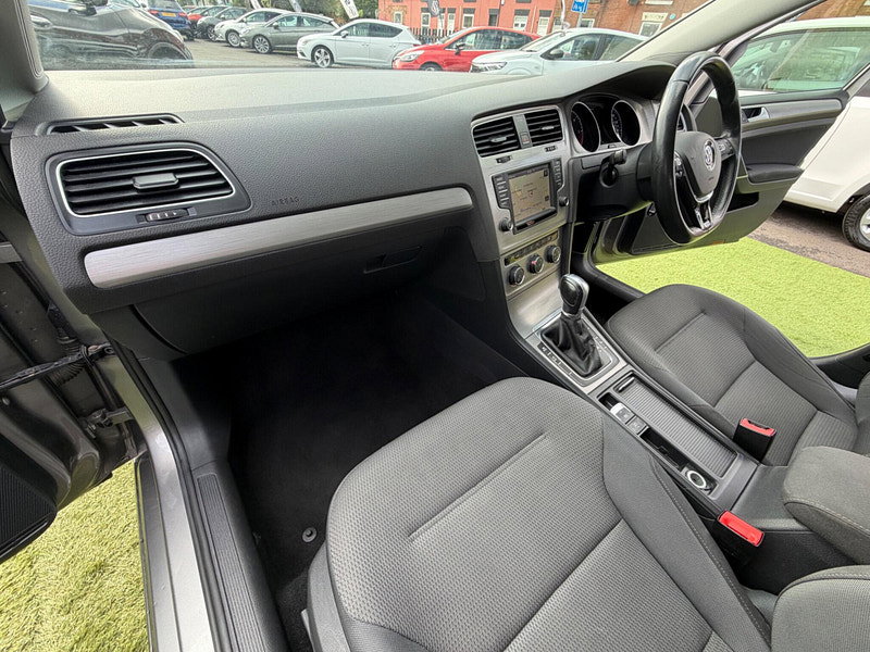 Volkswagen Golf 1.6 TDI BlueMotion Tech Match Edition Hatchback 5dr Diesel DSG Euro 6 (s/s) (110 ps) 5dr Automatic 2026