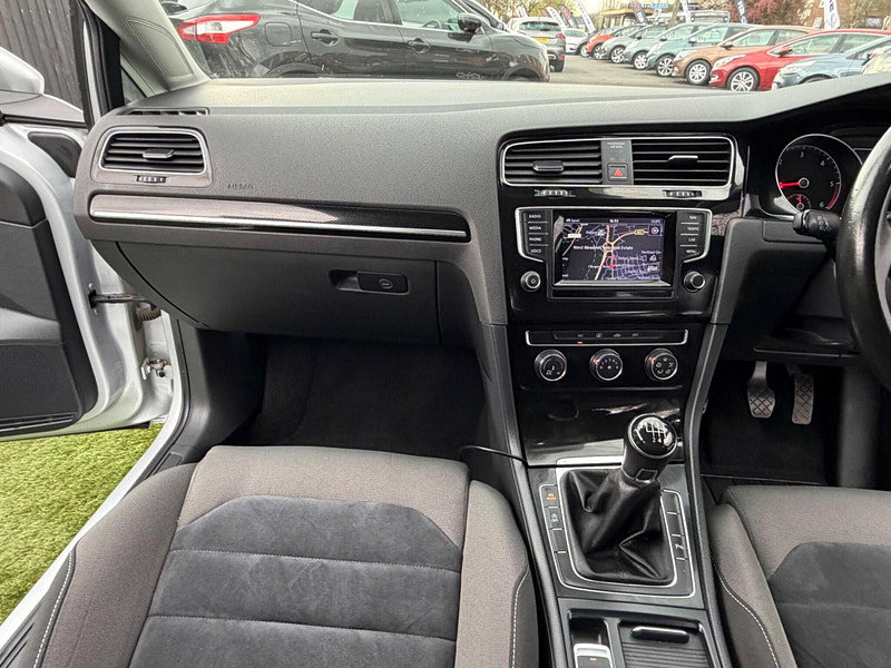 Volkswagen Golf 2.0 TDI BlueMotion Tech GT Hatchback 5dr Diesel Manual Euro 5 (s/s) (150 ps) 5dr Manual 2026