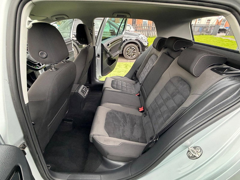 Volkswagen Golf 2.0 TDI BlueMotion Tech GT Hatchback 5dr Diesel Manual Euro 5 (s/s) (150 ps) 5dr Manual 2026