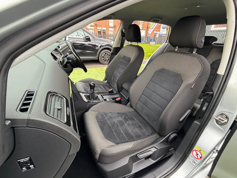 Volkswagen Golf 2.0 TDI BlueMotion Tech GT Hatchback 5dr Diesel Manual Euro 5 (s/s) (150 ps) 5dr Manual 2026