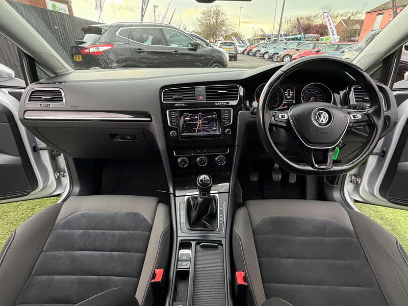 Volkswagen Golf 2.0 TDI BlueMotion Tech GT Hatchback 5dr Diesel Manual Euro 5 (s/s) (150 ps) 5dr Manual 2026