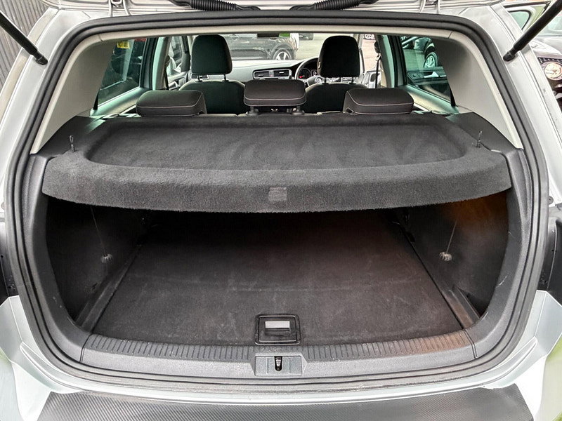 Volkswagen Golf 2.0 TDI BlueMotion Tech GT Hatchback 5dr Diesel Manual Euro 5 (s/s) (150 ps) 5dr Manual 2026