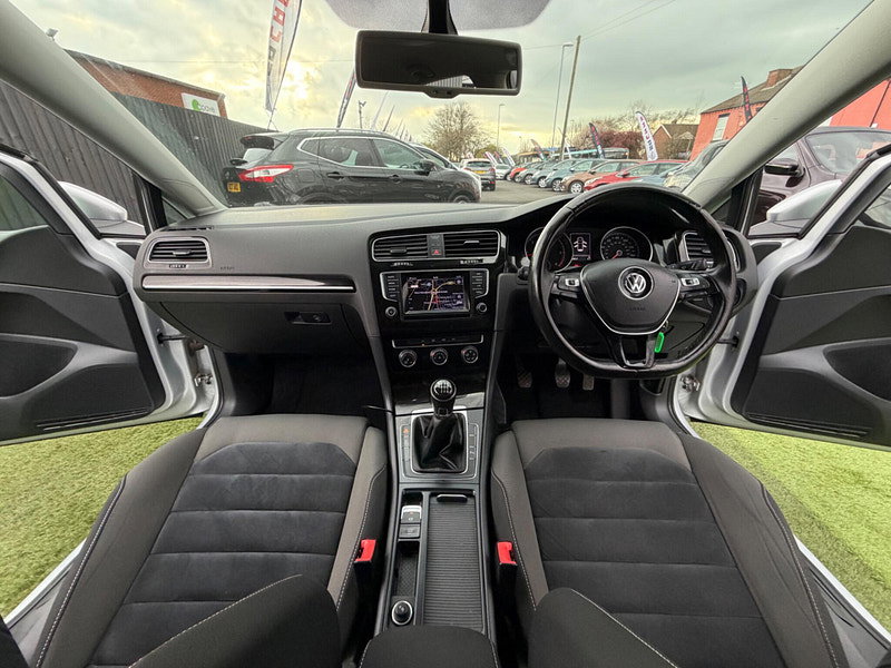 Volkswagen Golf 2.0 TDI BlueMotion Tech GT Hatchback 5dr Diesel Manual Euro 5 (s/s) (150 ps) 5dr Manual 2026