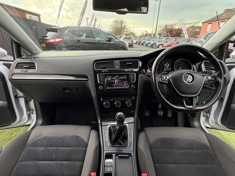 Volkswagen Golf 2.0 TDI BlueMotion Tech GT Hatchback 5dr Diesel Manual Euro 5 (s/s) (150 ps) 5dr Manual 2026