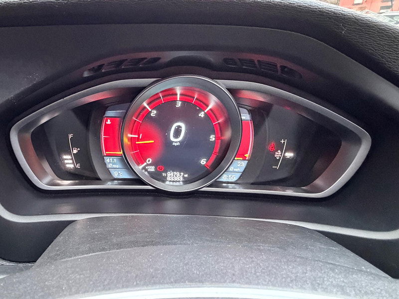 Volvo V40 2.0 D3 SE Lux Hatchback 5dr Diesel Manual Euro 5 (s/s) (150 ps) 5dr Manual 2026