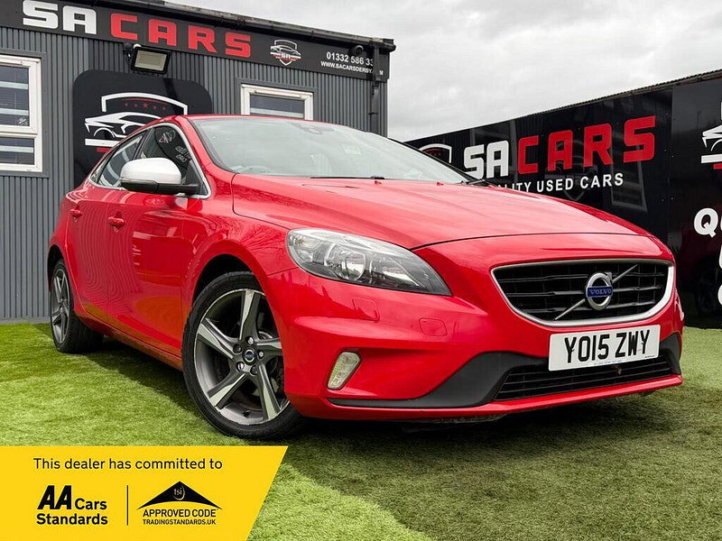Volvo V40 2.0 T2 R-Design Hatchback 5dr Petrol Manual Euro 6 (s/s) (122 ps) 5dr Manual 2026