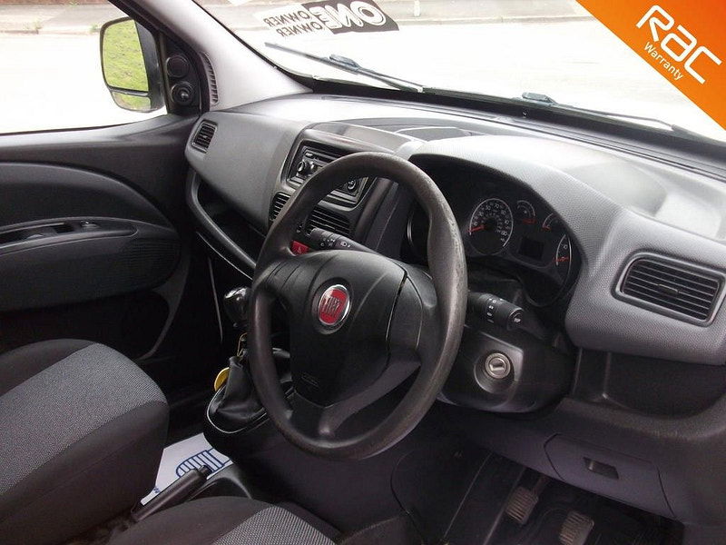 Fiat DOBLO CARGO 1.6L Doblo 16V MultiJet Diesel Manual Euro 5 (105 bhp) 6dr Manual 2025