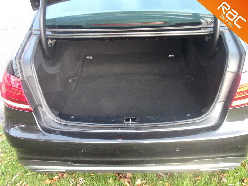 Mercedes-Benz E-Class 2.1L E250 AMG Sport CDi Auto Saloon 4dr Diesel Automatic Euro 5 (201 bhp) 4dr Automatic 2025