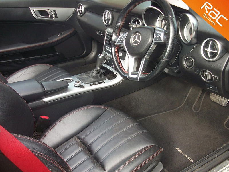 Mercedes-Benz SLK 2.1L 250 AMG Sport CDi BlueEfficiency Auto Convertible 2dr Diesel Automatic Euro 5 (204 bhp) 2dr Automatic 2025