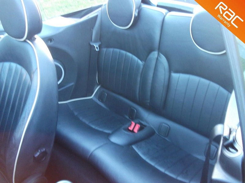 MINI Convertible 1.6L Cooper D Convertible 2dr Diesel Manual Euro 5 (112 bhp) 2dr Manual 2025