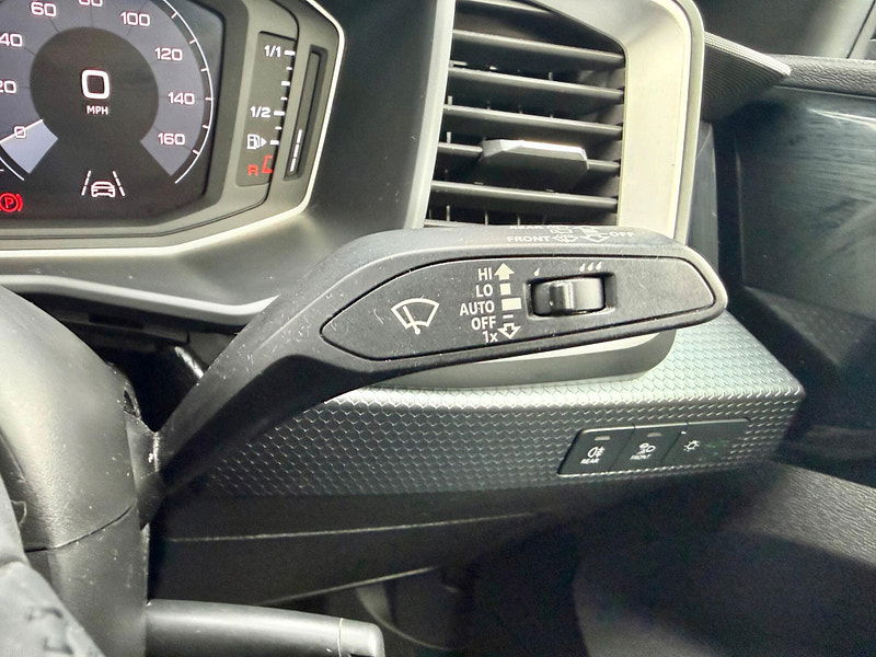 Audi A1 1.0 TFSI 30 Sport Sportback Euro 6 (s/s) 5dr 5dr Manual 2026