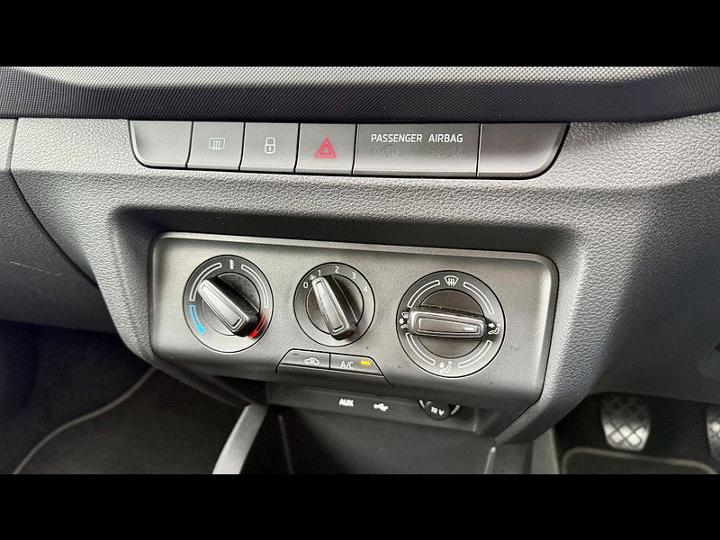 Skoda Fabia 1.0 TSI Colour Edition Euro 6 (s/s) 5dr 5dr Manual 2025