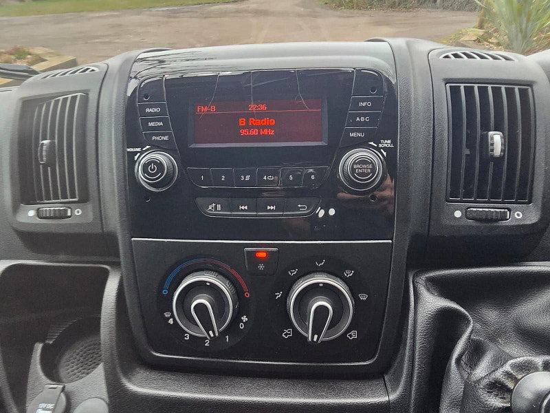 Citroen Relay 2.2 BlueHDi 35 Plus Ready To Run Tipper Double Cab 2dr Diesel Manual L3 Euro 6 (s/s) (165 ps) 2dr Manual 2026