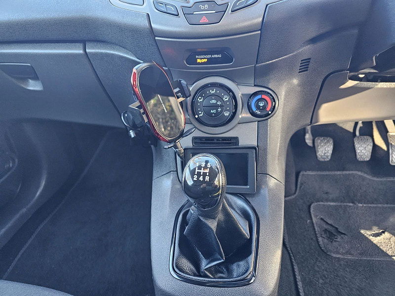 Ford Fiesta Van 1.5 TDCi Panel Van 3dr Diesel Manual (98 g/km, 74 bhp) 3dr Manual 2026