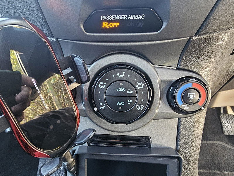 Ford Fiesta Van 1.5 TDCi Panel Van 3dr Diesel Manual (98 g/km, 74 bhp) 3dr Manual 2026