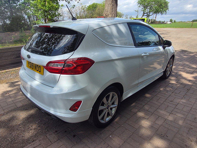 Ford Fiesta Van 1.5 TDCi Sport Car Derived Van 3dr Diesel Manual Euro 6 (s/s) (120 ps) 3dr Manual 2026